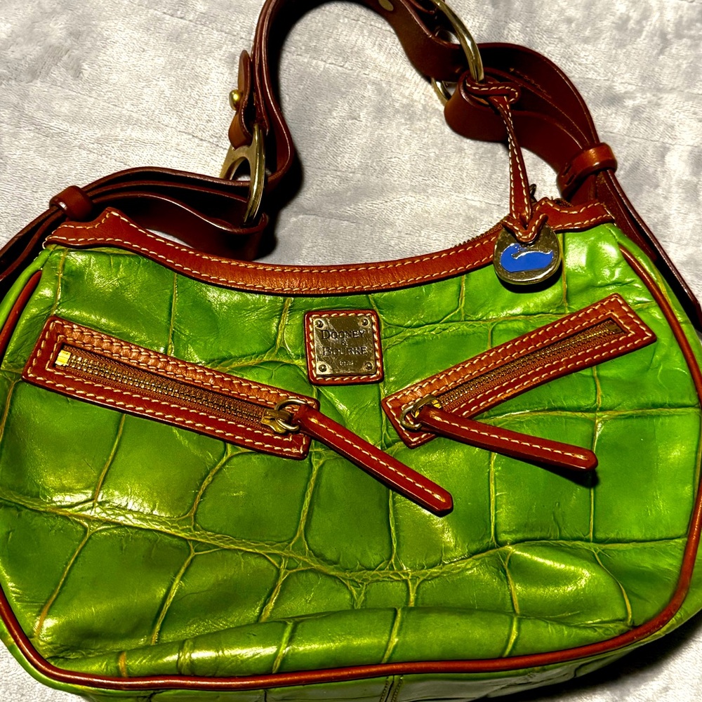 DOONEY & BOURKE Green Croc Embossed Leather Hobo Shoulder Bag Top Zip Closure